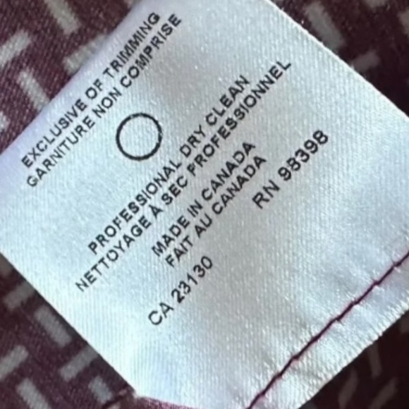 JUDITH & CHARLES Mathys Sleeveless Cutout Top in Geo Print - Picture 6 of 9